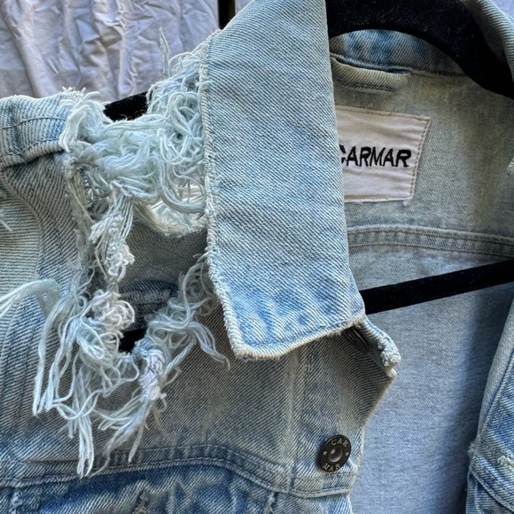 distressed jean jacket - Picture 6 of 6